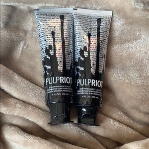 Pulp Riot Eggplant Semi Permeant Hair Color (2)